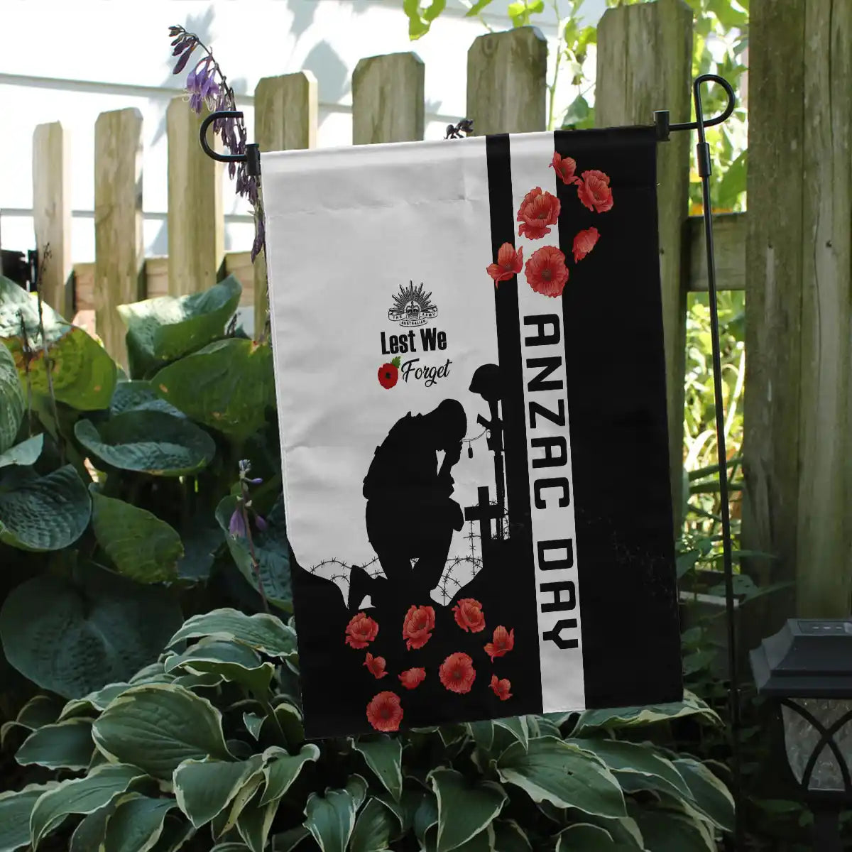 Lest We Forget Remembrance Day Flag | Aussie Dreamtime